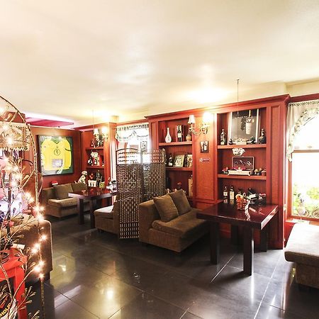 Garden Hotel อึยจองบู ภายนอก รูปภาพ