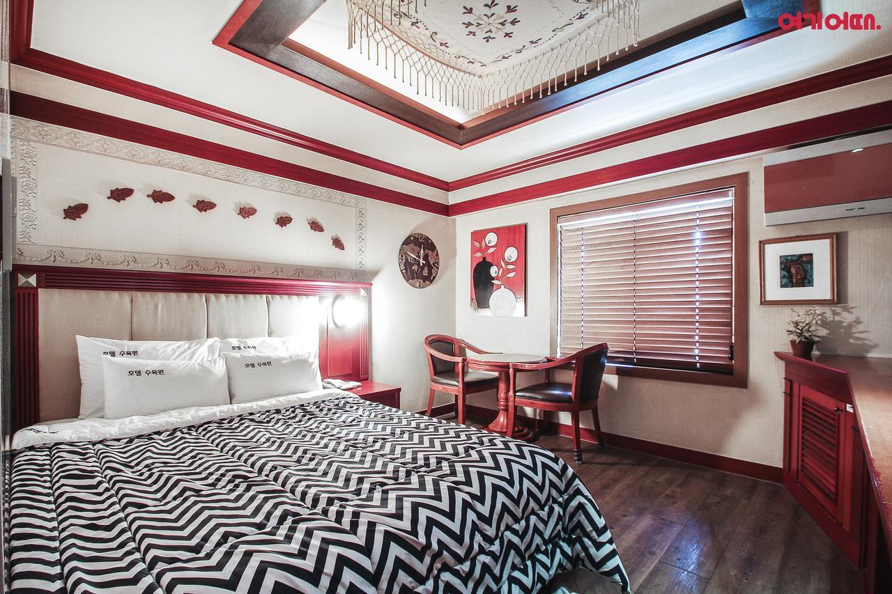 Garden Hotel อึยจองบู ภายนอก รูปภาพ
