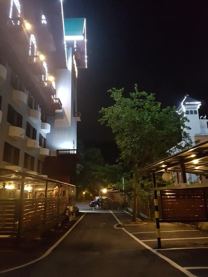 Garden Hotel อึยจองบู ภายนอก รูปภาพ